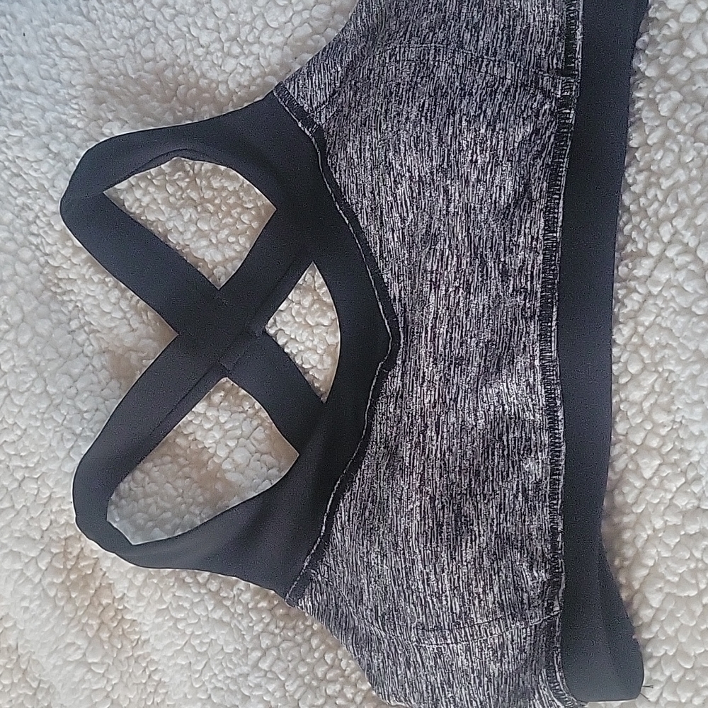Hylete Sports Bra